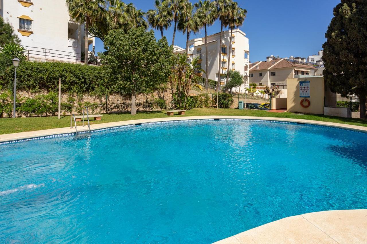 Apartment In Torreblanca With Pool By Costarentals - Ref 10 Fuengirola Eksteriør billede